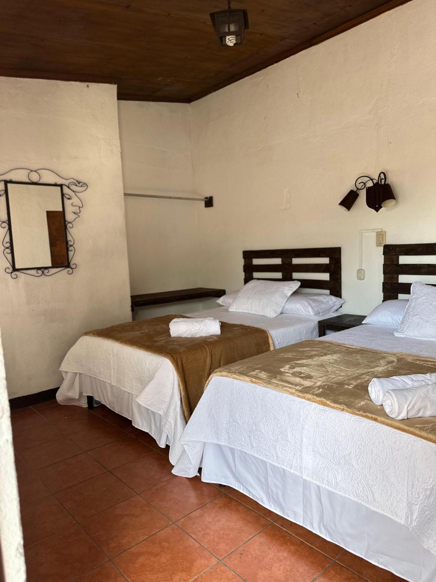 Hotel Casa Blanca Antigua Guatemala Buitenkant foto