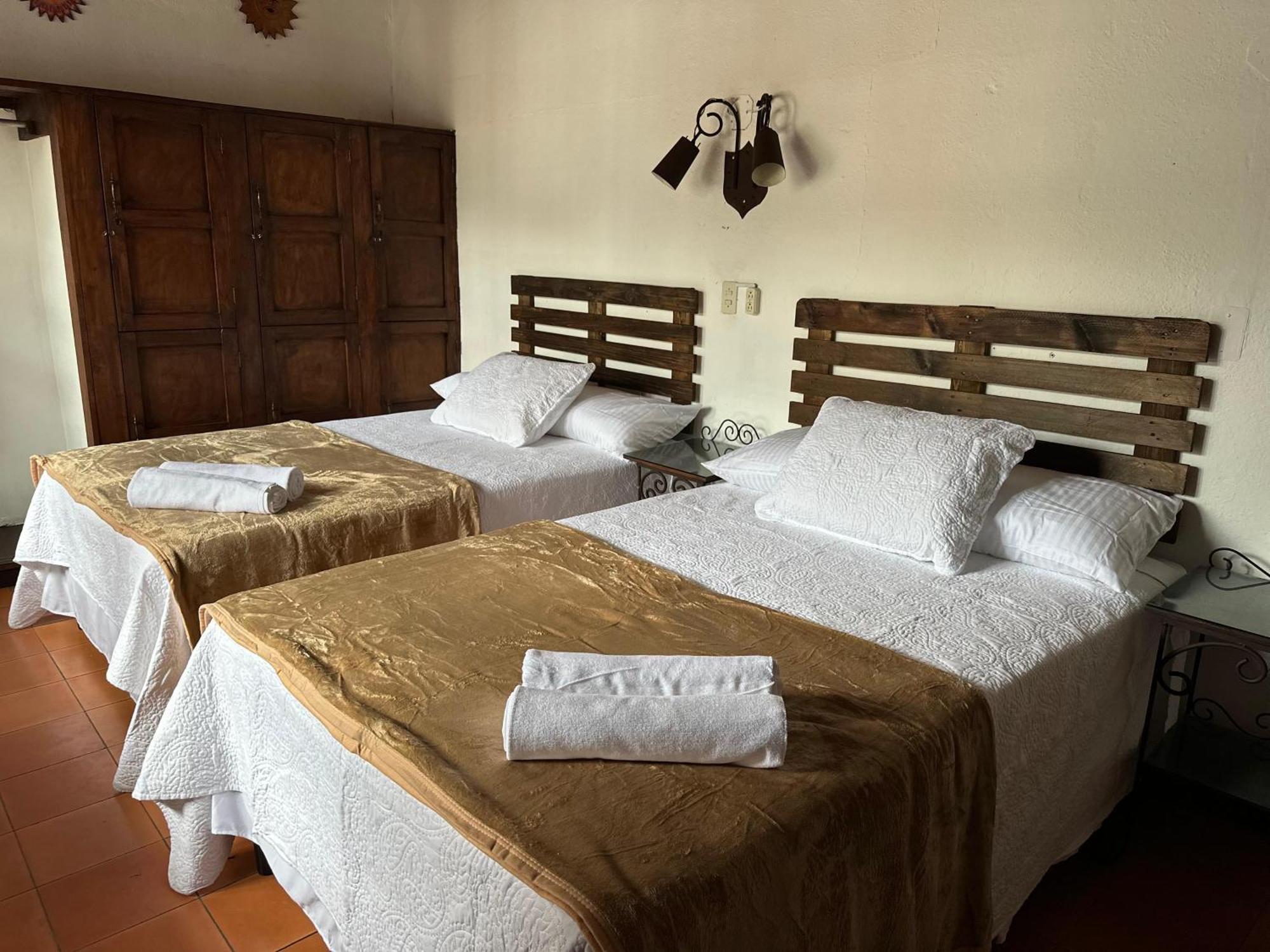 Hotel Casa Blanca Antigua Guatemala Buitenkant foto