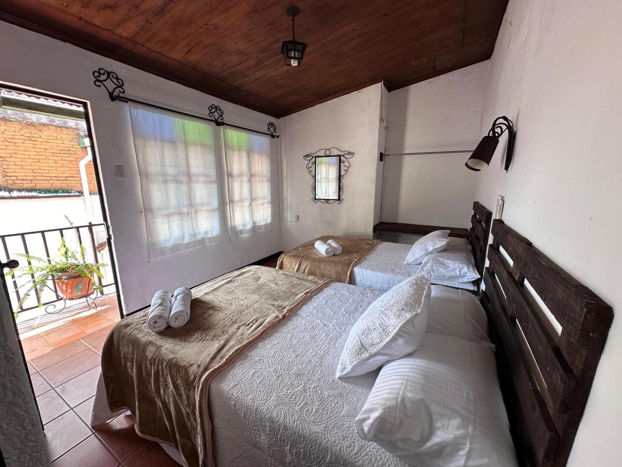 Hotel Casa Blanca Antigua Guatemala Buitenkant foto